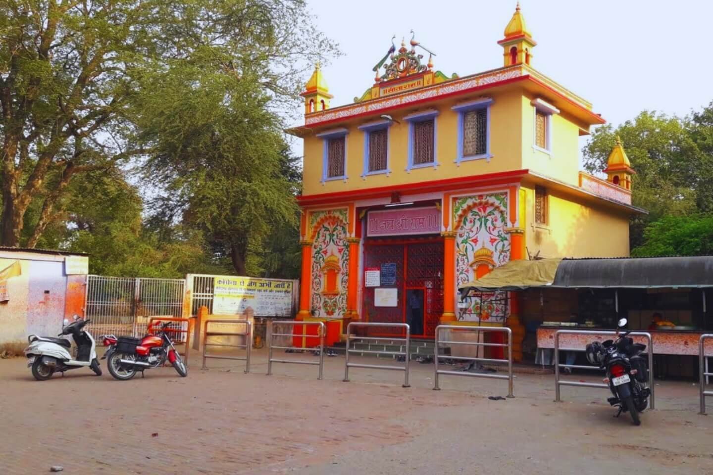 sankat-mochan-temple-varanasi-header-varanasi-tourism.jpg